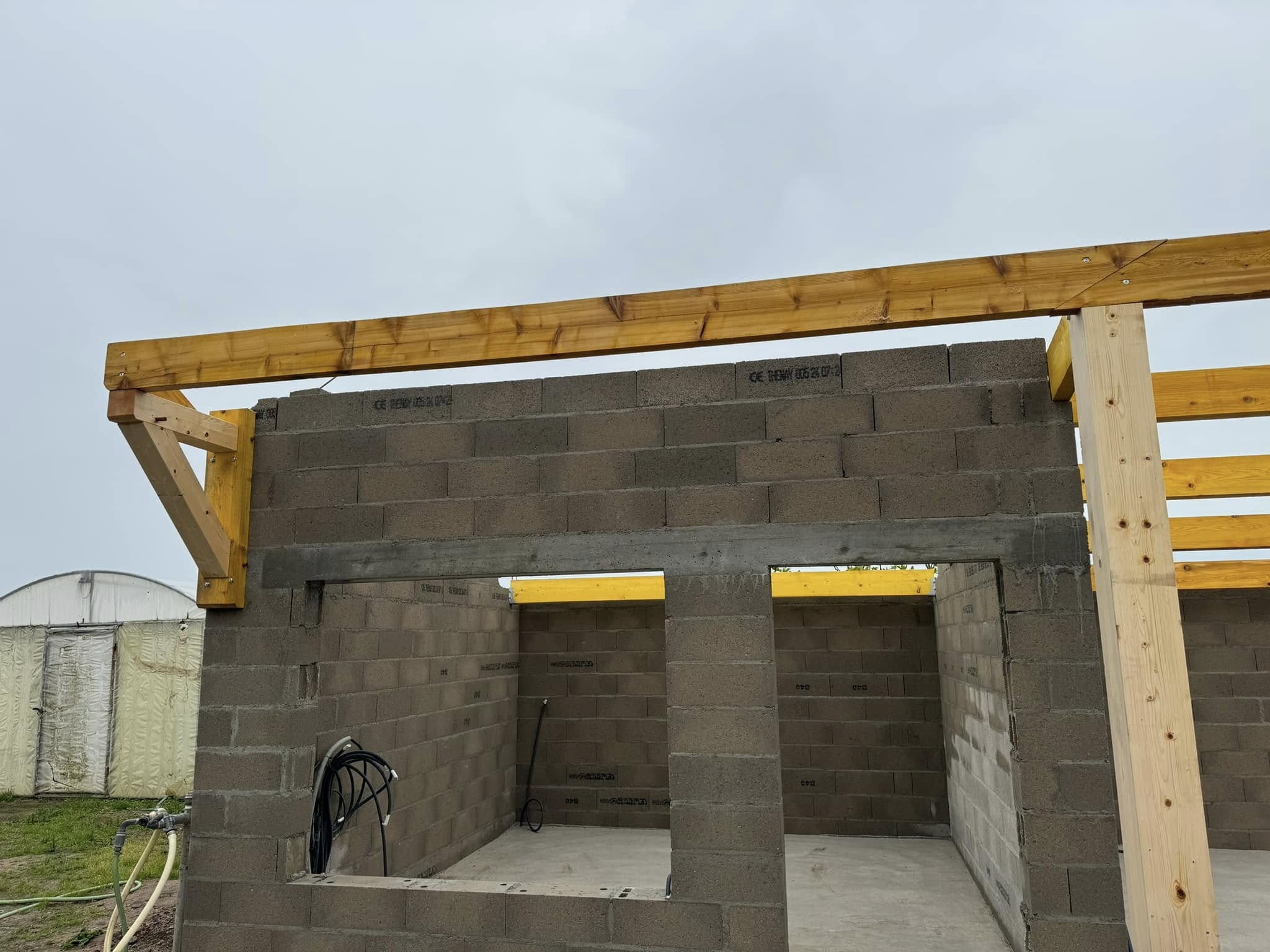 Charpente poteaux-poutres — FTHL